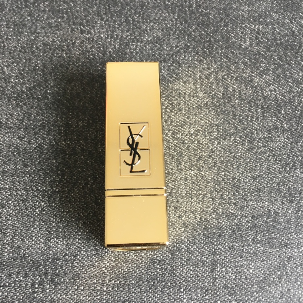 NWT Yves Saint Laurent Rouge Pur Couture Lipstick - Picture 2 of 5